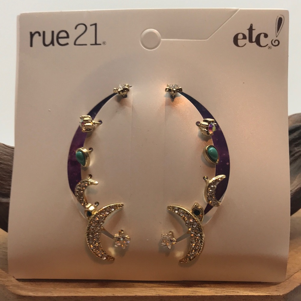 Set of 7 Rue21 boho earrings